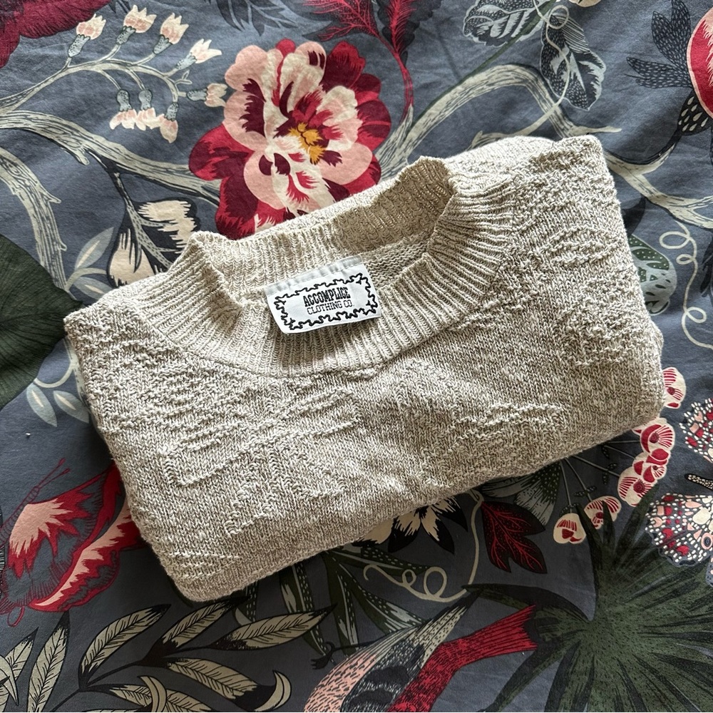 Vintage Accomplice Neutral Floral Sweater